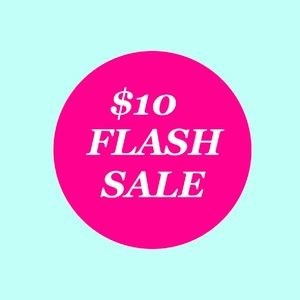 ☃️ HOLIDAY FLASH SALE